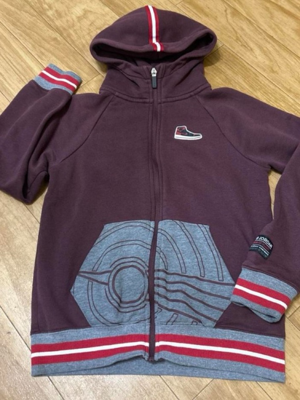 Jordan Kids Hooded Zip-Up Sweatshirt in Maroon with Gray & Red Trim